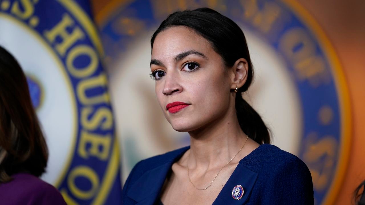 AOC Blasts FDA Sunscreen Regulations